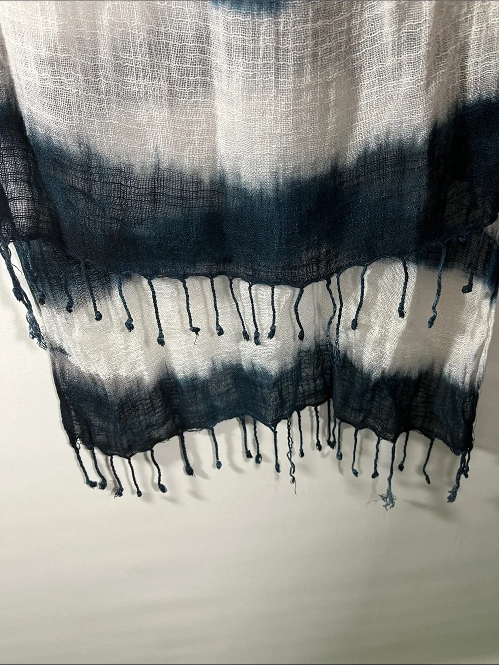Lightweight Gauge scarf blue & white diagonal tie dye stripes & fringed end